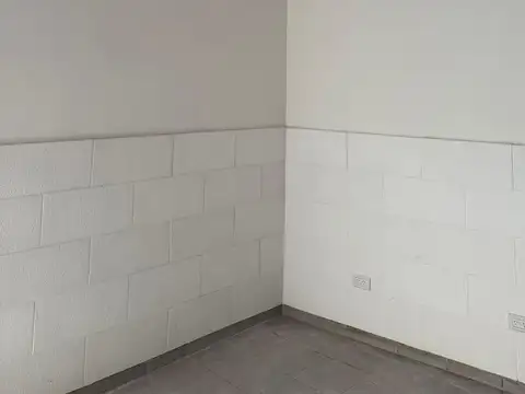 Depto Tipo Casa 4 ambientes con 1 baño
