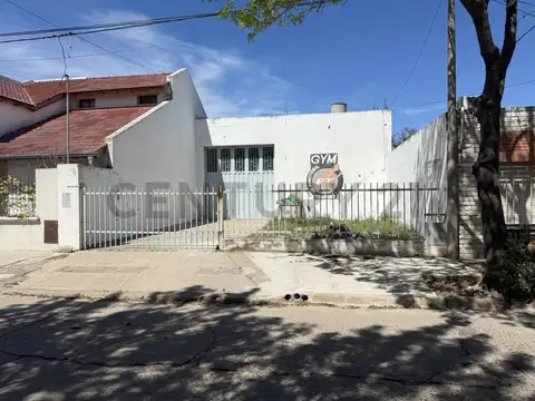 Galpon en Venta 10  mts Frente