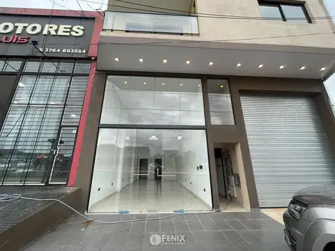 LCF A182 - LUMINOSO Y MODERNO LOCAL EN ZONA COMERCIAL  EN ALQUILER - SOBRE AV. QUARANTA