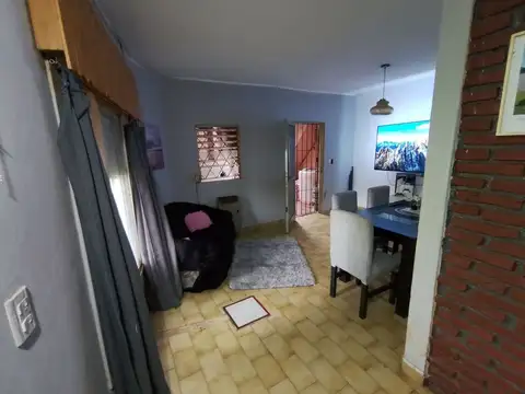 Depto Tipo Casa en Venta de 2 ambientes