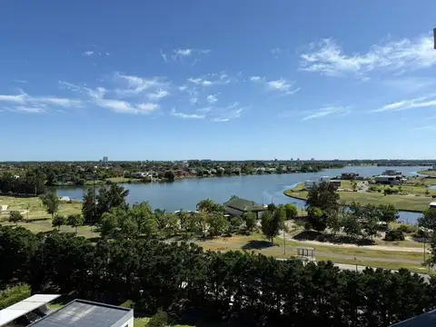 Avenida de los Lagos 3100