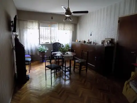 Departamento en Venta 52 años