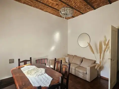 Depto Tipo Casa 3 ambientes con 1 baño