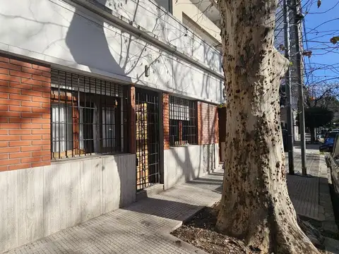 Depto Tipo Casa en Venta en Saavedra, USD 185.000