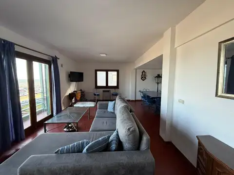 Casa en alquiler temporario en Pinamar Chico