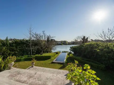 Casa en Alquiler de 3 dormitorios