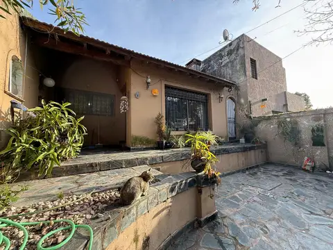 Casa con Jardin a la Venta
