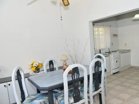 Depto Tipo Casa en Venta en Valentin Alsina, USD 98.000