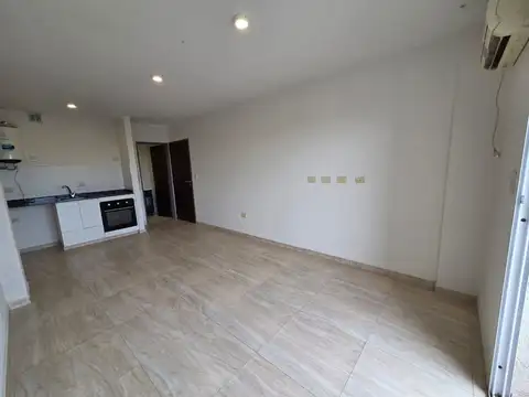 ALQUILER MONOAMBIENTE HAEDO BALCON TERRAZA PROPIA