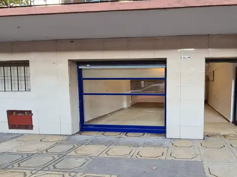 Local en Venta 35 años