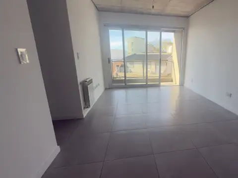 DEPARTAMENTO 3 AMBIENTES EN VENTA HAEDO