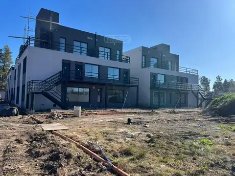 Departamento 2 ambientes con 2 baños