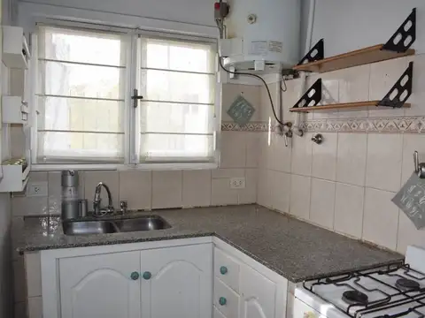 Depto Tipo Casa en Venta de 5 ambientes
