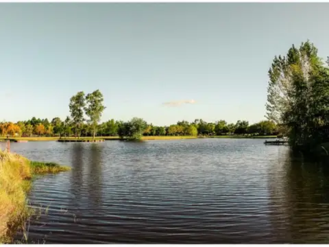 Terreno en Venta en Fincas de San Vicente, USD 38.000