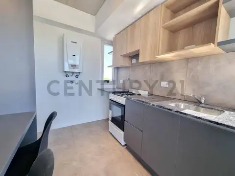 Bv. Avellaneda 100, Piso 0