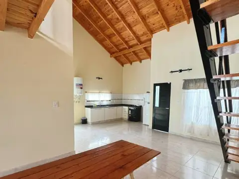 Casa en Venta en Capitan Bermudez, USD 83.000