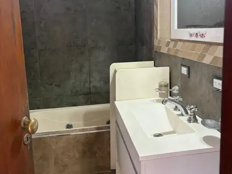 Cabildo 1900, Piso 1