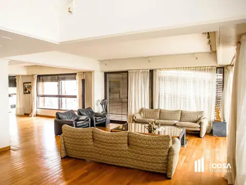 Departamento en Venta de 4 dormitorios