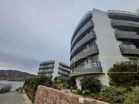 Departamento en Venta en Villa Parque Siquiman, USD 169.000