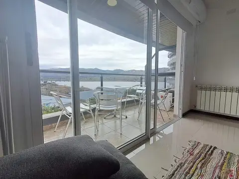 EL MEJOR   DOS DORM AMOBLADO . BALCON CON VISTA AL LAGO