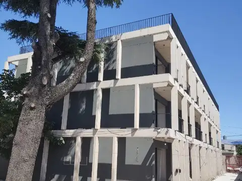 Departamento 2 ambientes en venta Moron