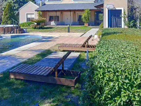 Quinta en Venta en Centro Agricola El Pato, USD 350.000