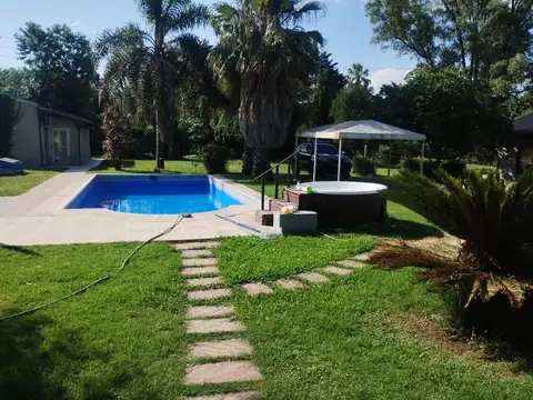 Venta Casa Quinta c/pileta 3Mil MTS2 - EL PATO