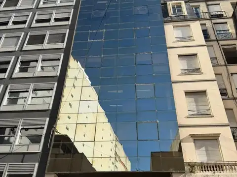 Oficina en Venta con excelente Renta en Catalinas - Retiro