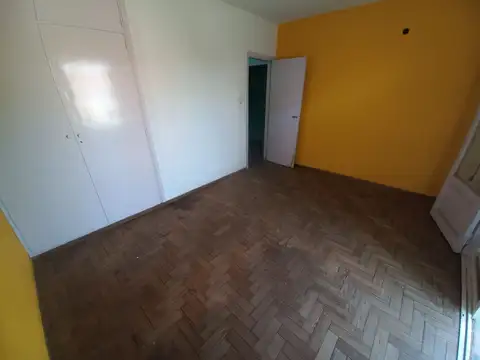 Departamento en Alquiler en Rafael Calzada, $ 550.000