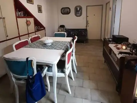 Depto Tipo Casa en Venta de 2 ambientes