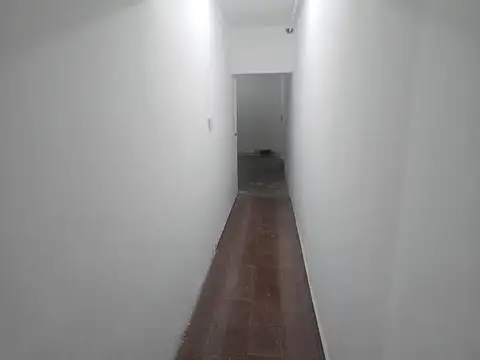 Galpon en Alquiler 34  mts Fondo