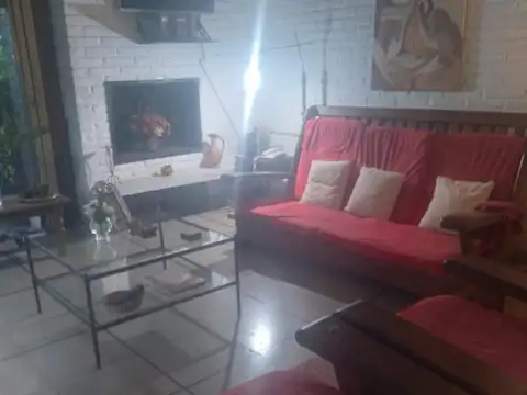 Casa en Alquiler en Pablo Nogues, USD 1.700