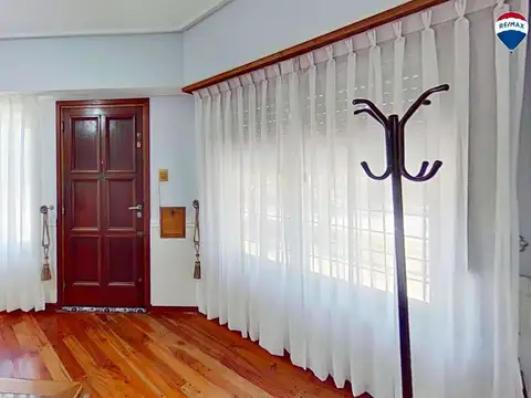 VENTA CASA 4 AMBIENTES BERAZATEGUI