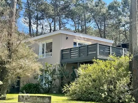 Casa en Alquiler Temporal en La Barra, USD 11.000