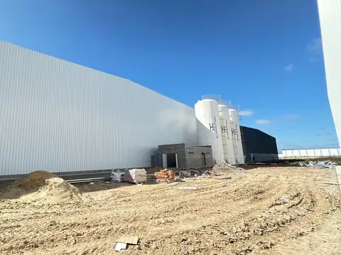 Alquiler Polo Industrial Spegazzini Nave Industrial a ESTRENAR de  3.100 mts cub