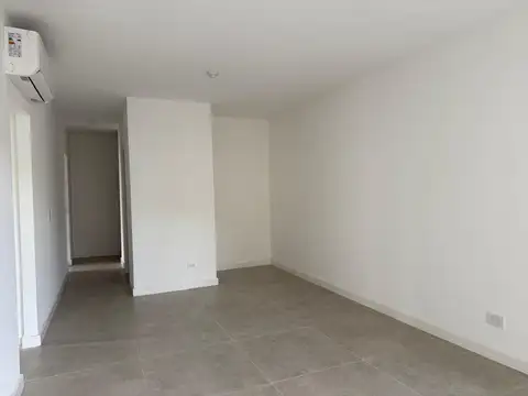 Departamento en Alquiler en Ingeniero Maschwitz, USD 950