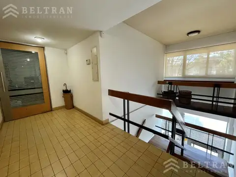 Oficina en Venta con 1 cochera