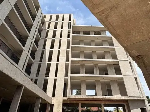 Departamento en Venta con 1 cochera