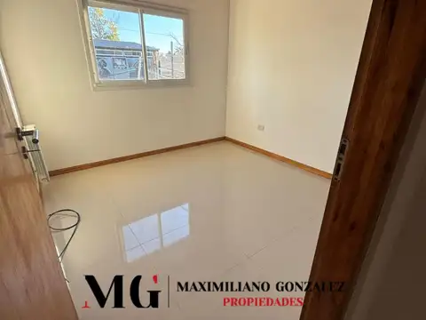 Departamento en Alquiler con 1 cocheras