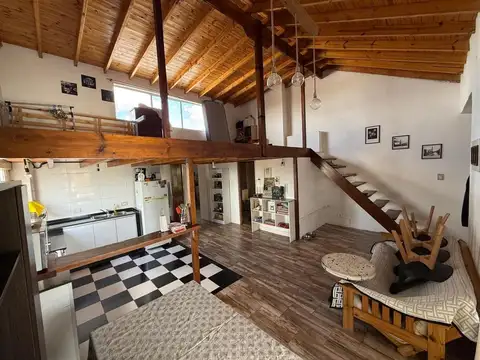 Depto Tipo Casa en Alquiler en Villa Luzuriaga, $ 1.000.000