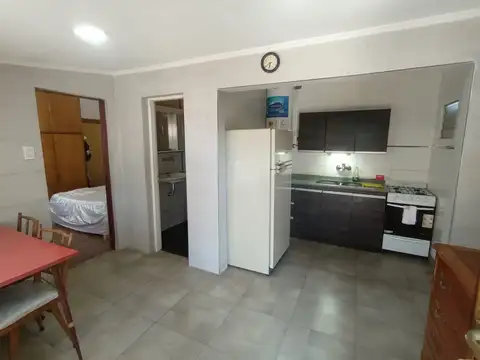 Depto Tipo Casa en Venta con 1 cocheras