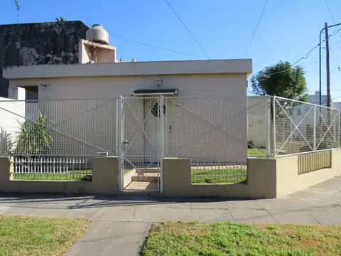 Avenida Rosas Castillo 1900