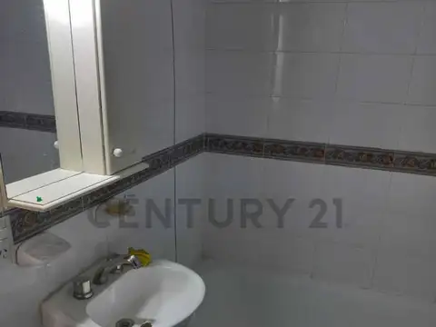 Venta departamento dos ambientes en Balvanera