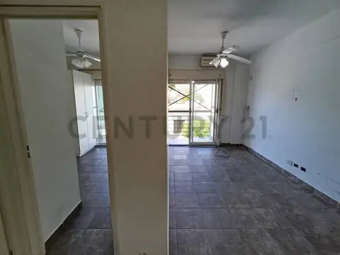 Venta departamento dos ambientes en Balvanera
