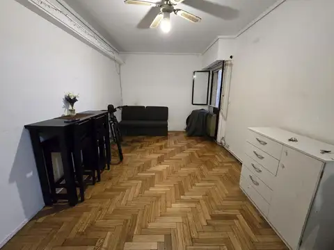 Avenida Corrientes 3873