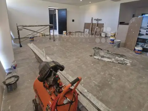 VENTA LOCAL COMERCIAL A ESTRENAR