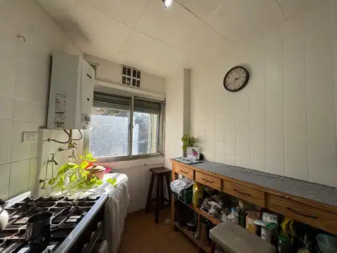 LUGANO 1 Y 2 EDIFICIO 115 TRES AMBIENTES COCINA GRANDE EN VENTA