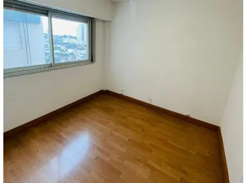 Departamento en Venta al Noreste