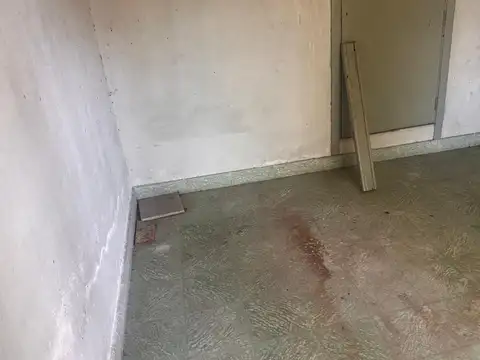 Terreno en Venta en Villa España, USD 35.000