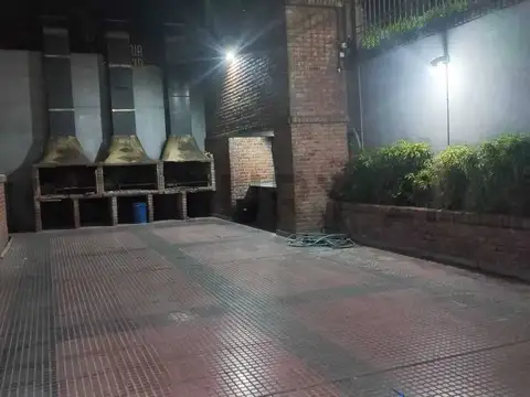 Maestro dellia 800, Piso 14